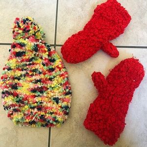 Hat and gloves